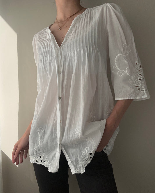 White Cotton Blouse with Embroidery and 3/4 Sleeves (S-M)