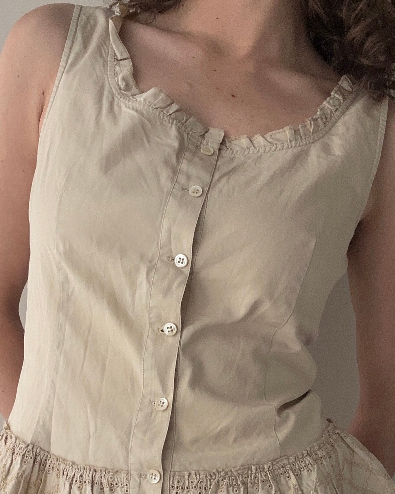 Button up Peplum Top with Ruffles and Embroidery (M)