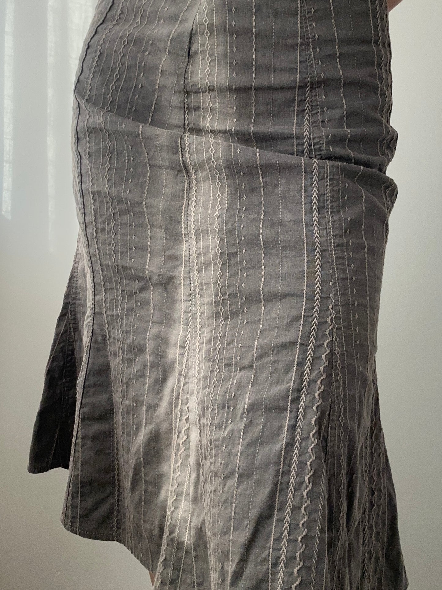Dark Khaki Knee Length Trumpet Skirt (XS)
