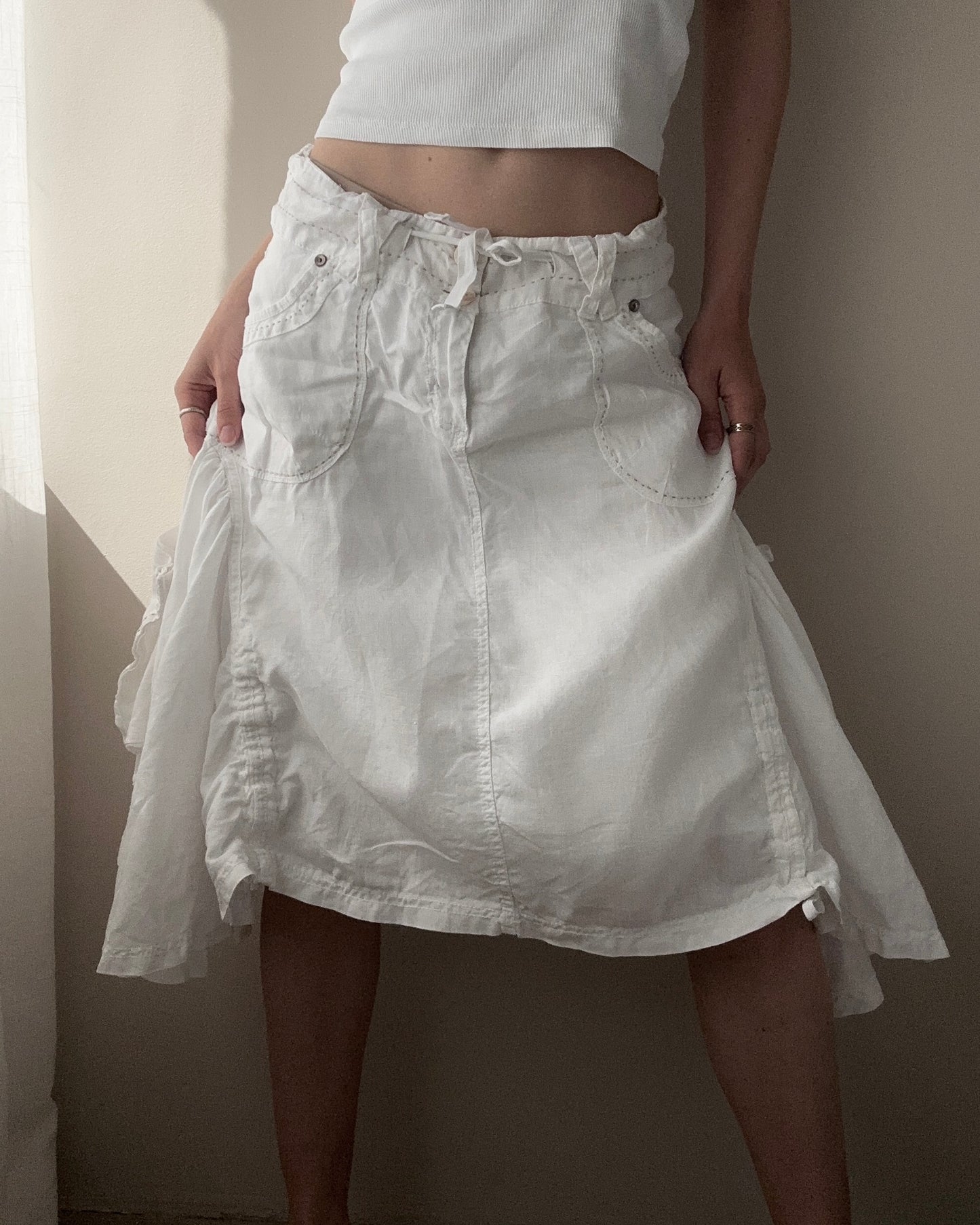 White Linen and Cotton Asymetric Double Layer Midi Skirt (L)