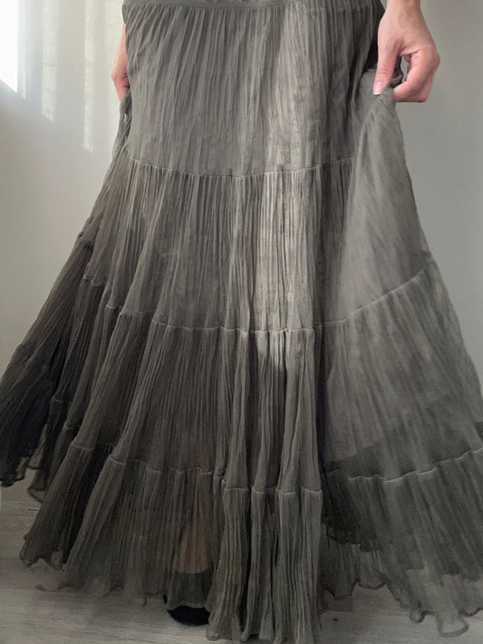 Green Khaki Tiered Flowy Maxi Skirt (XS)