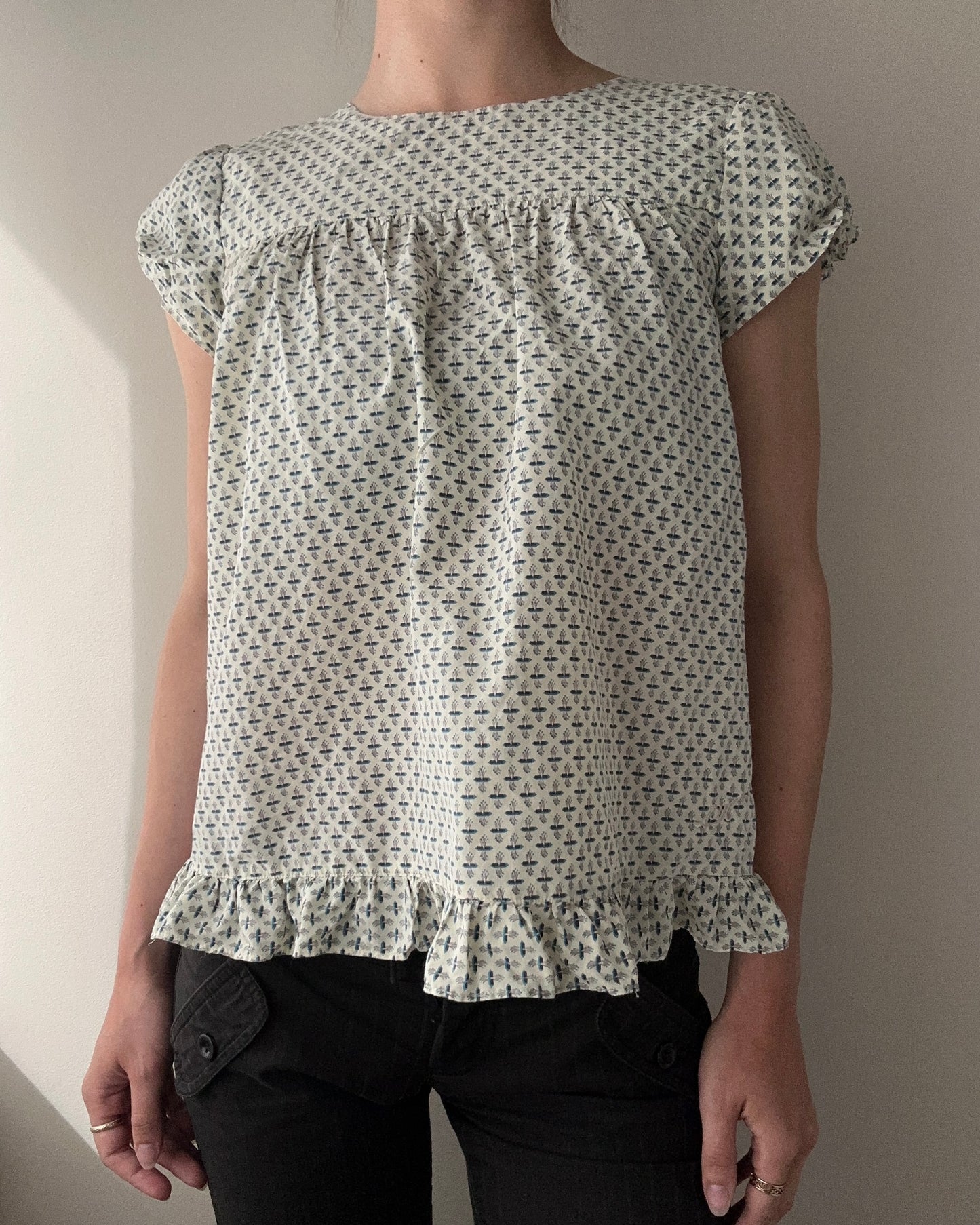 Pepe Jeans Silk Patterned Babydoll Top with Open Back (XS)