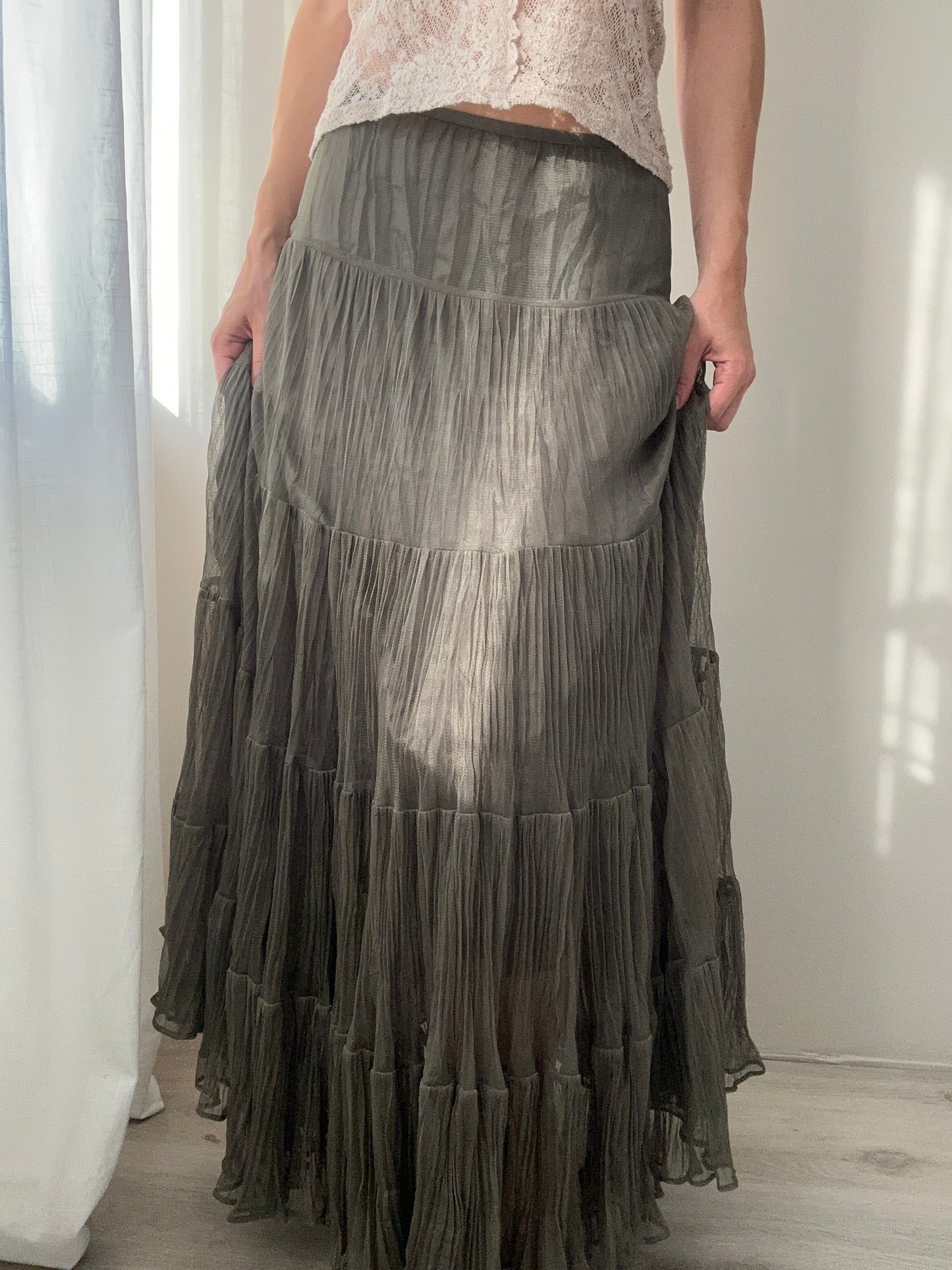 Green Khaki Tiered Flowy Maxi Skirt (XS)
