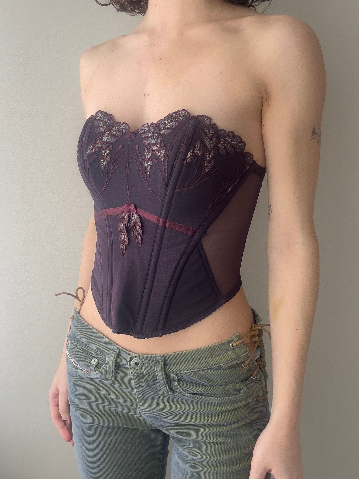 Simone Pérèle - Plum Purple Corset with Floral Embroidered Details (XS-S)
