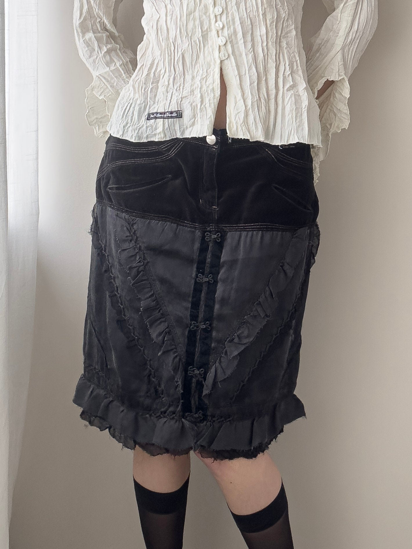 Custo Black Silk Skirt with Ruffles (M-L)