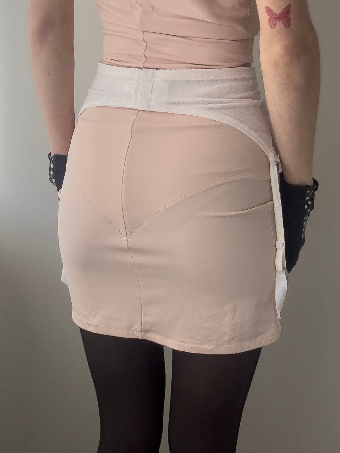 Malizia by La Perla - Light Apricot Pink Garter Belt with Floral Ornamental Print and Lace (XS)