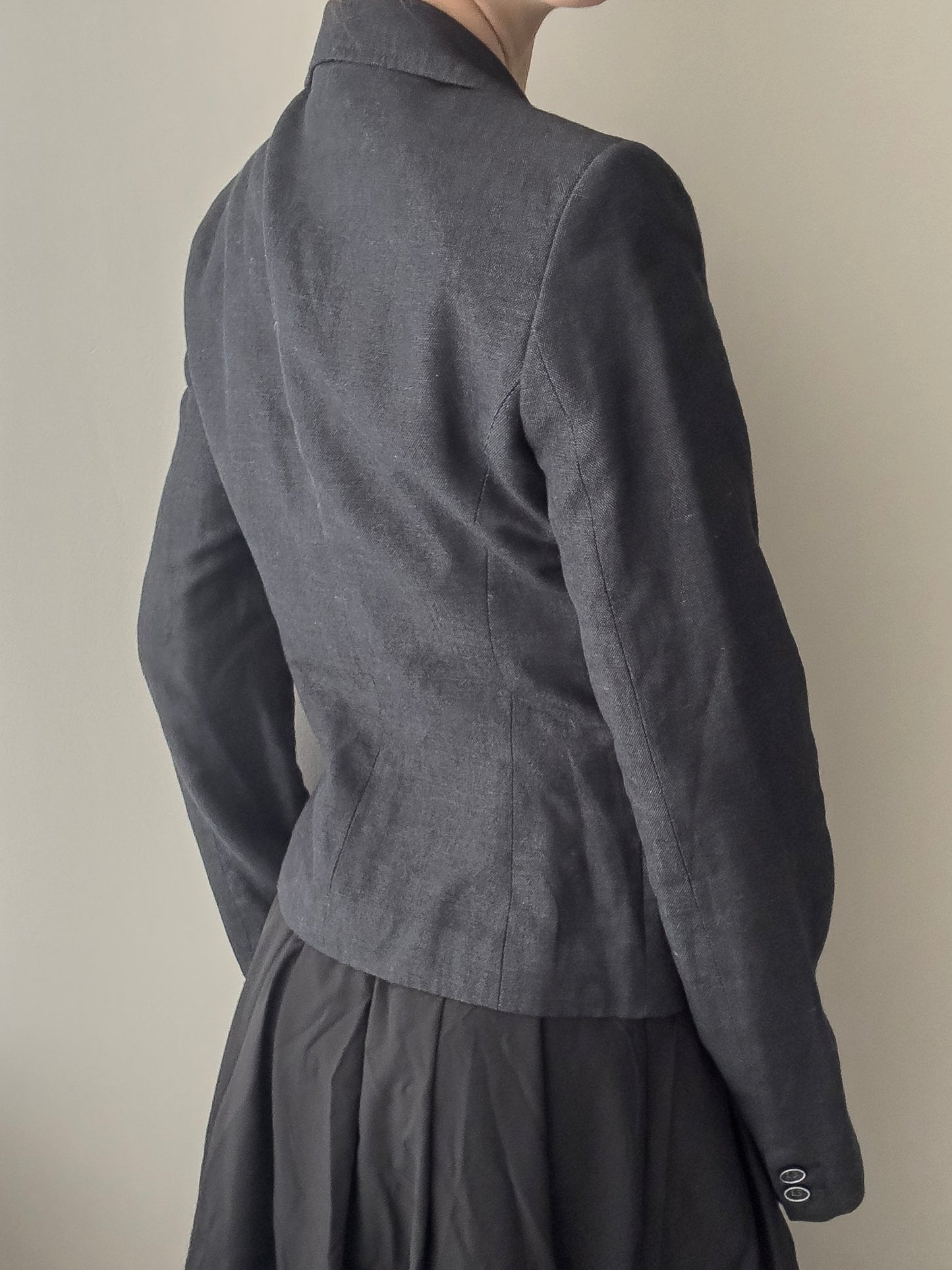 Linen Blended Anthracite Double-breasted Blazer with Triple Button Rows (S)