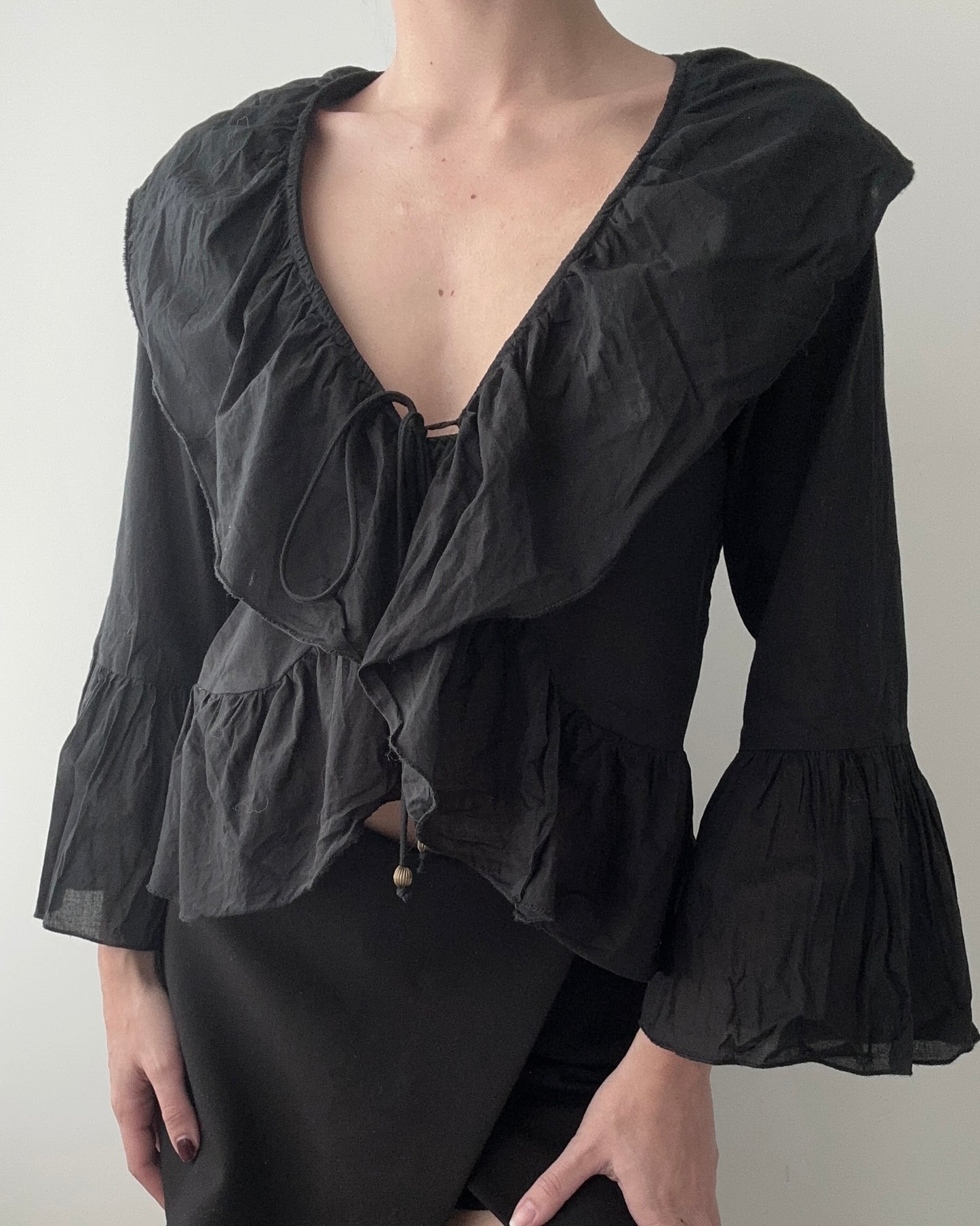 Black Ruffle Cropped Blouse With Trumpet Sleeves (S)