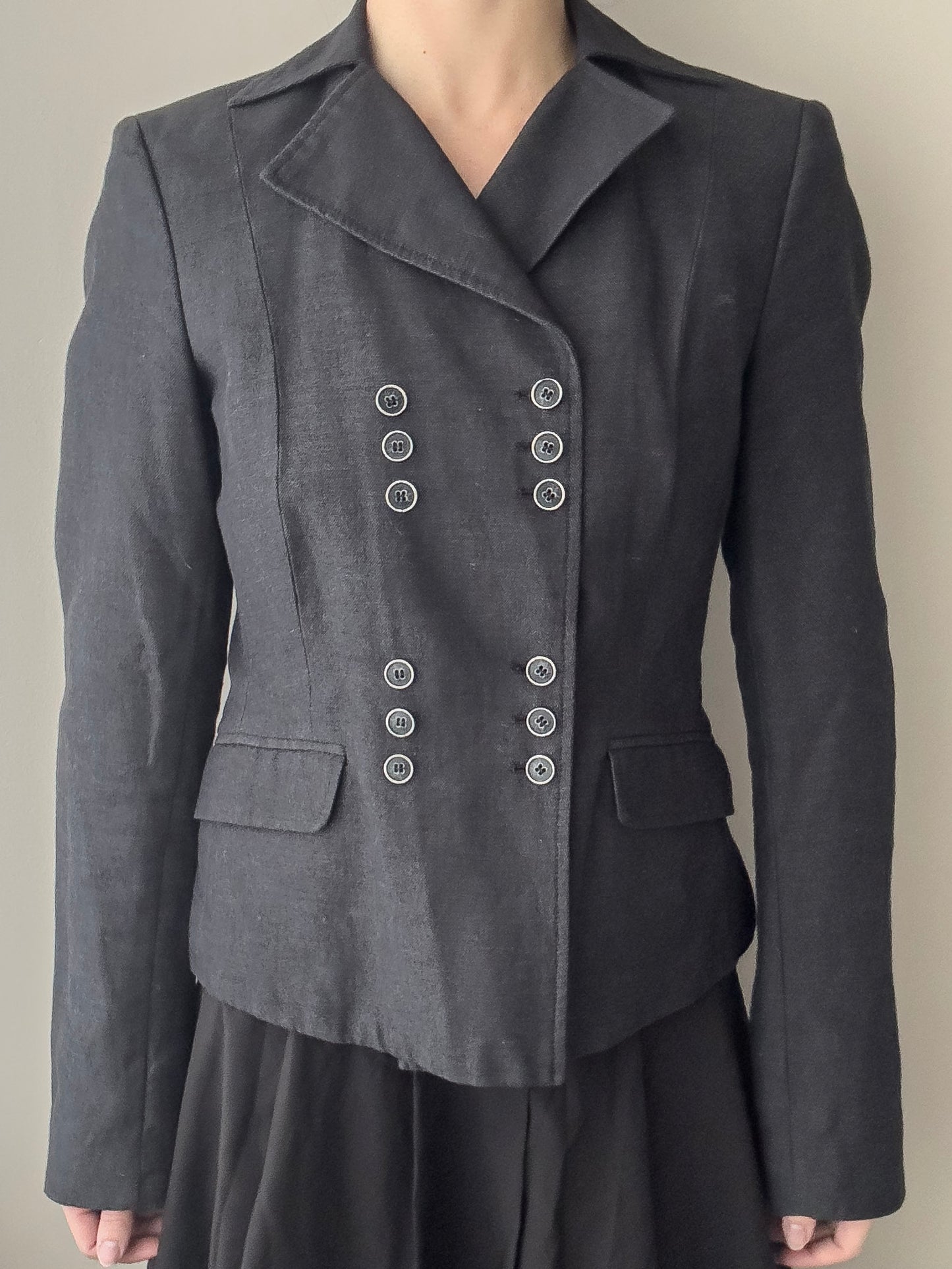 Linen Blended Anthracite Double-breasted Blazer with Triple Button Rows (S)