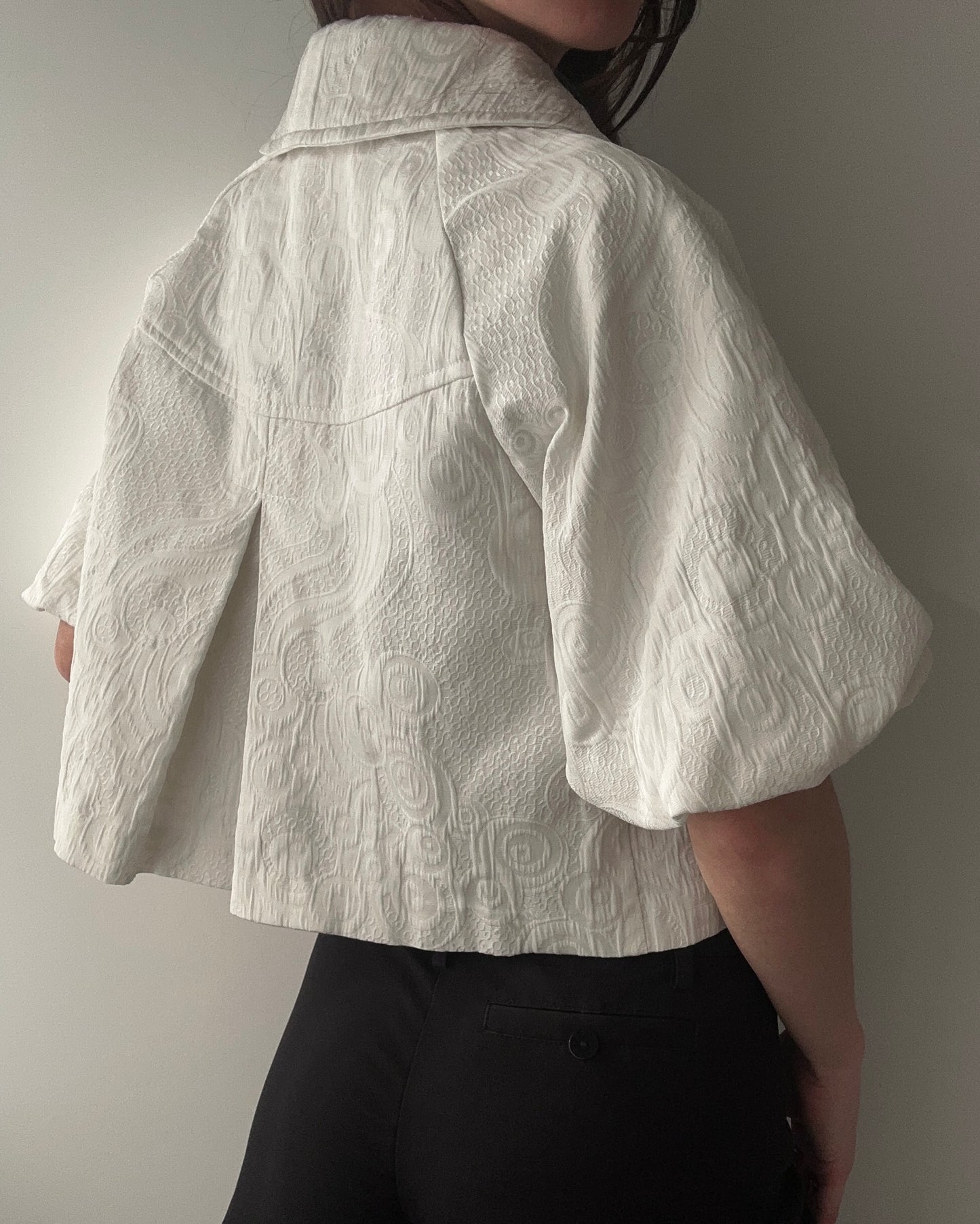 Marc Jacobs Cropped 3/4 Trumpet Sleeved Jacket (S)