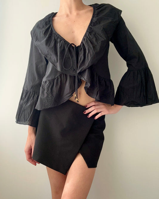 Black Ruffled Cropped Blouse With Trumpet Sleeves (S)