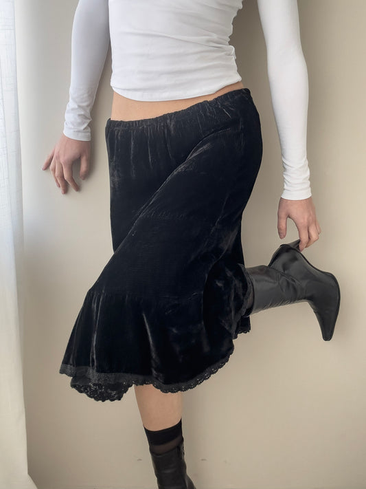 Sportmax Silk Black Midi Skirt with Ruffled Lace Hem (XS-S)