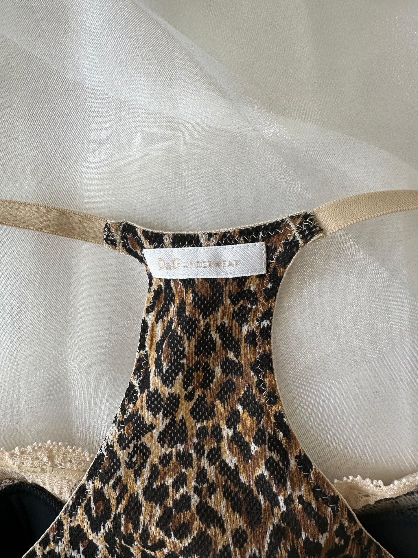 Dolce & Gabbana Leopard Bra with Front Closure (XS)