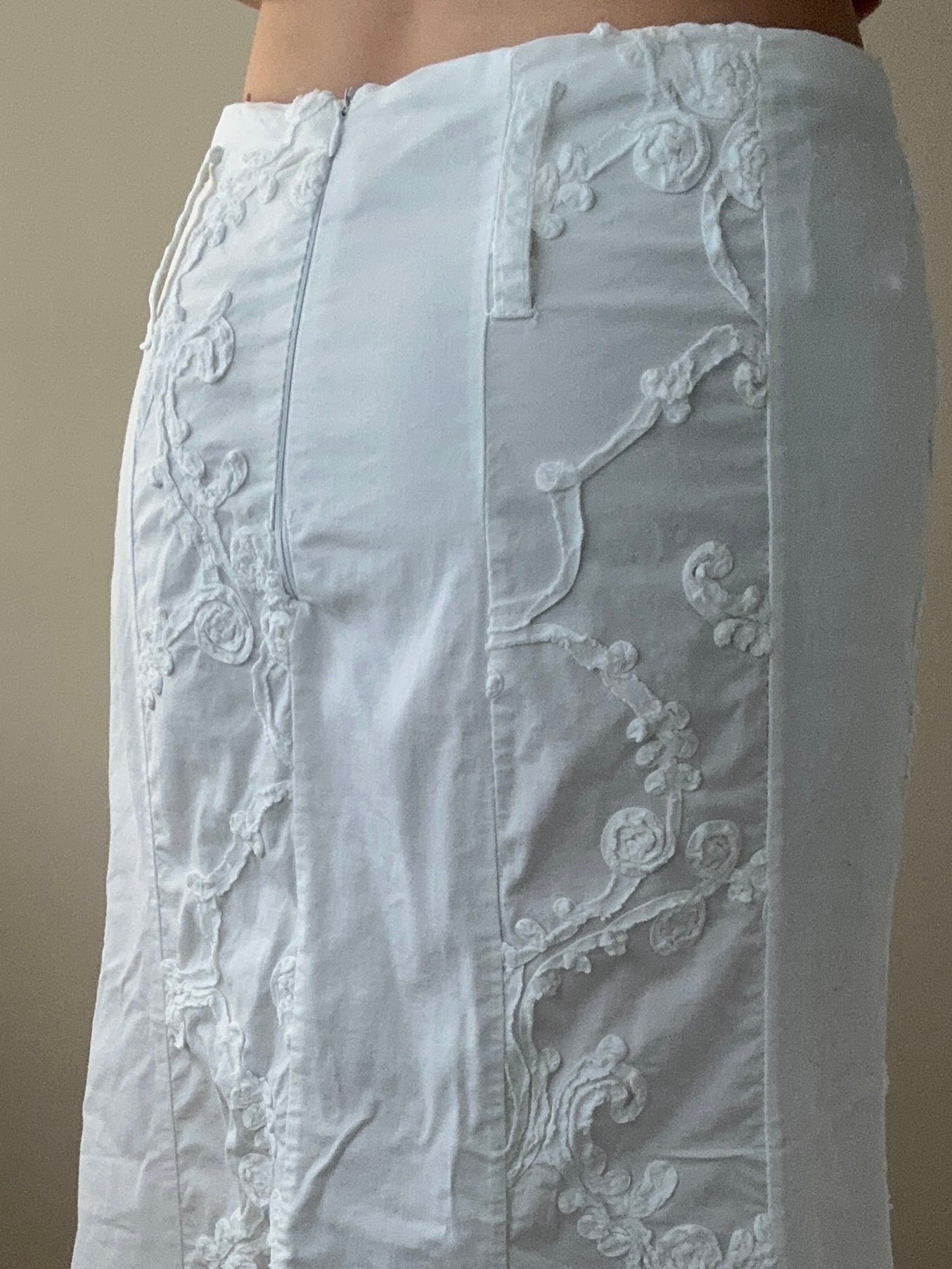 White Cotton Mermaid Maxi Skirt with Embroidery (XS-S)