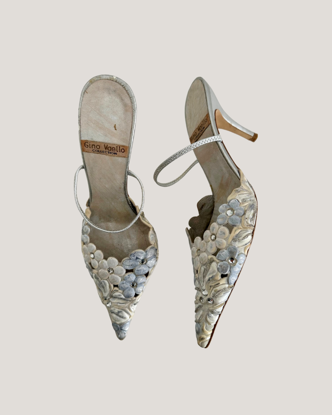 Pointy Hand painted Silver and White Floral Heels with Rhinestones (38)