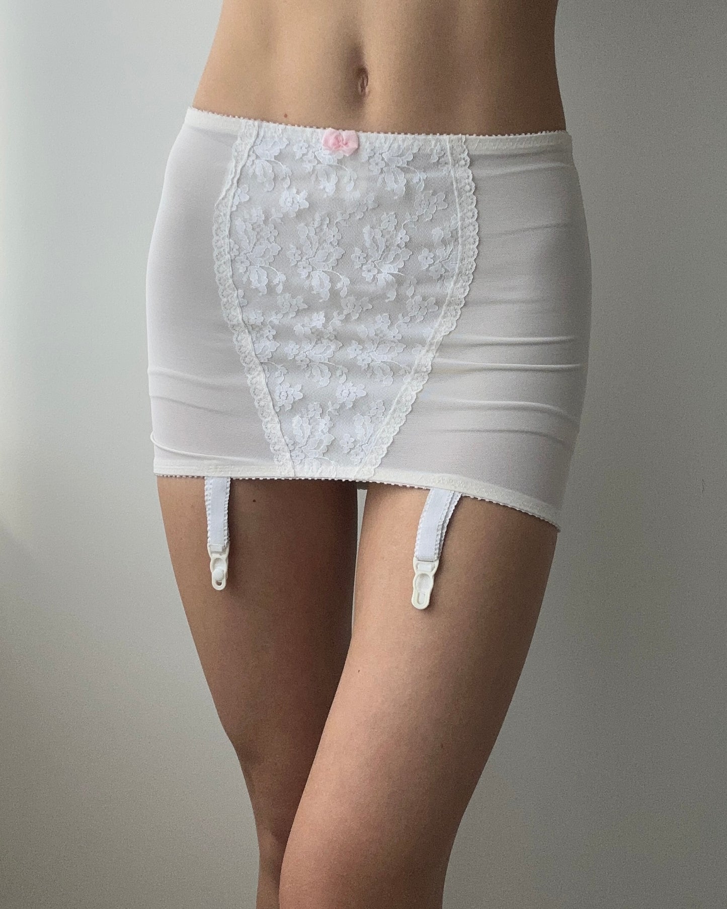 Cream Garter Skirt With Lace and Suspenders (XXS)