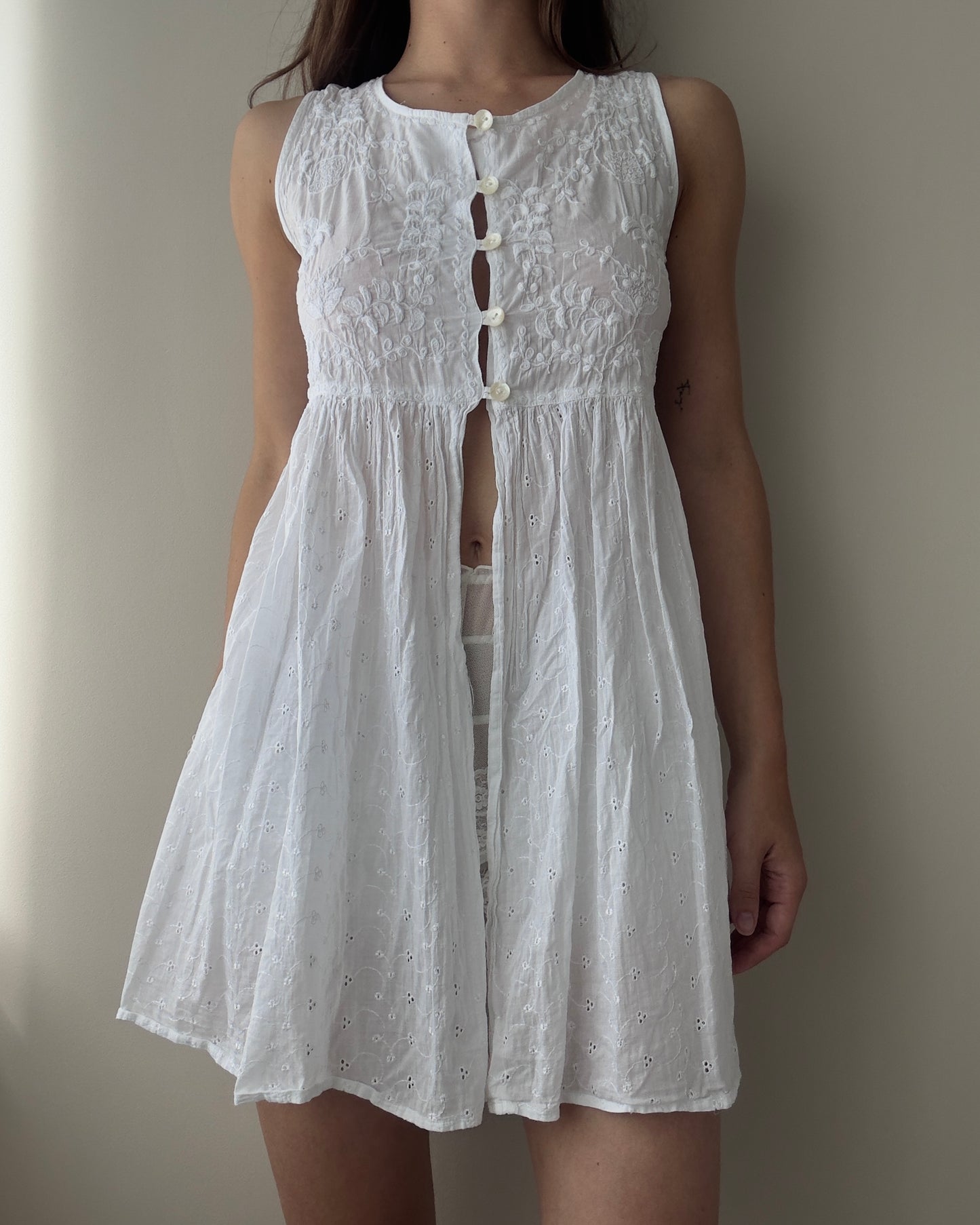 White Cotton Half Buttoned Babydoll Top with Embroidery (M)